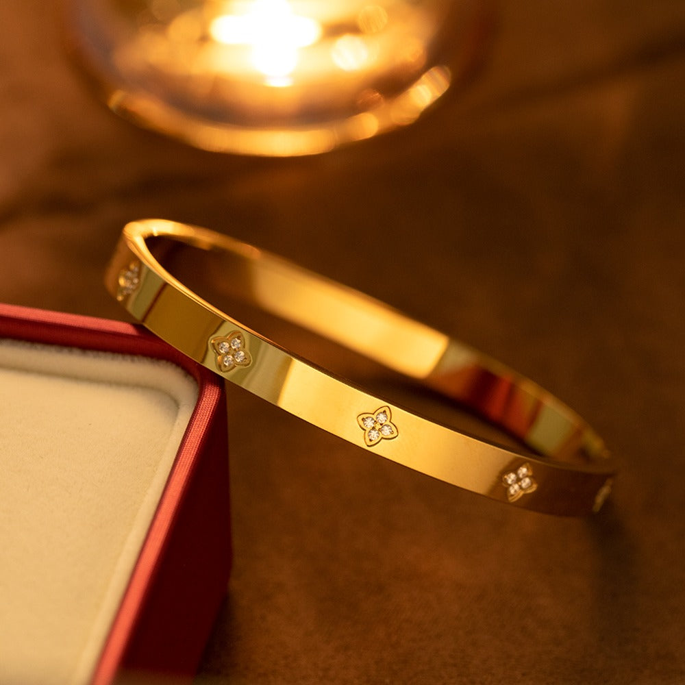 LV Bangle in Gold colour