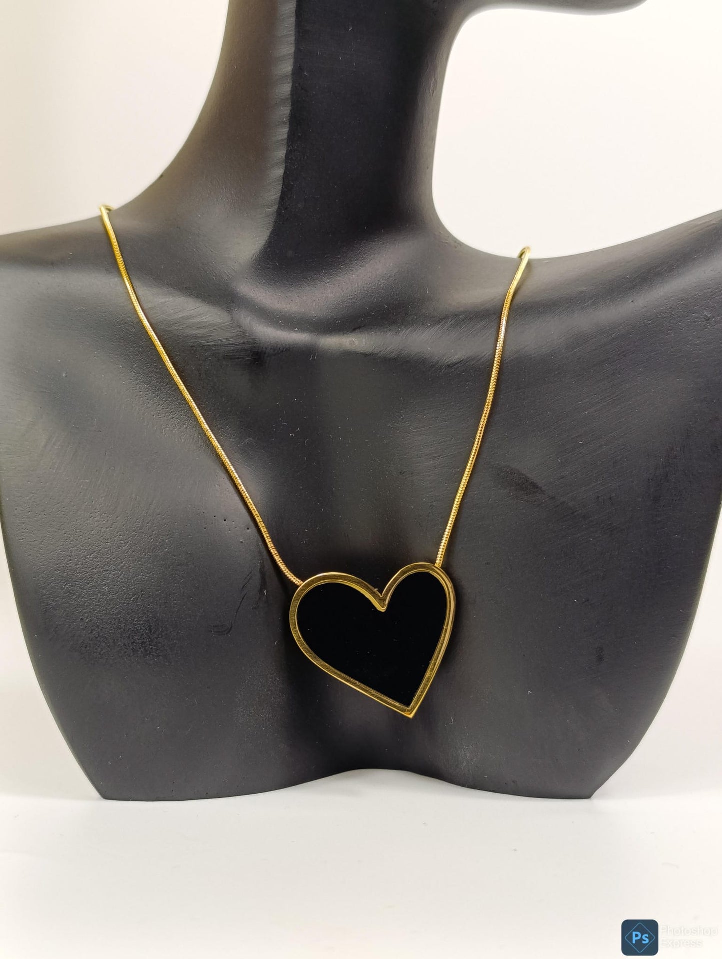 Necklace, Gold necklace, waterproof necklace, Heart pendant necklace, stainless steel, 18k gold, gift for her, gifts, Love Pendant Necklace