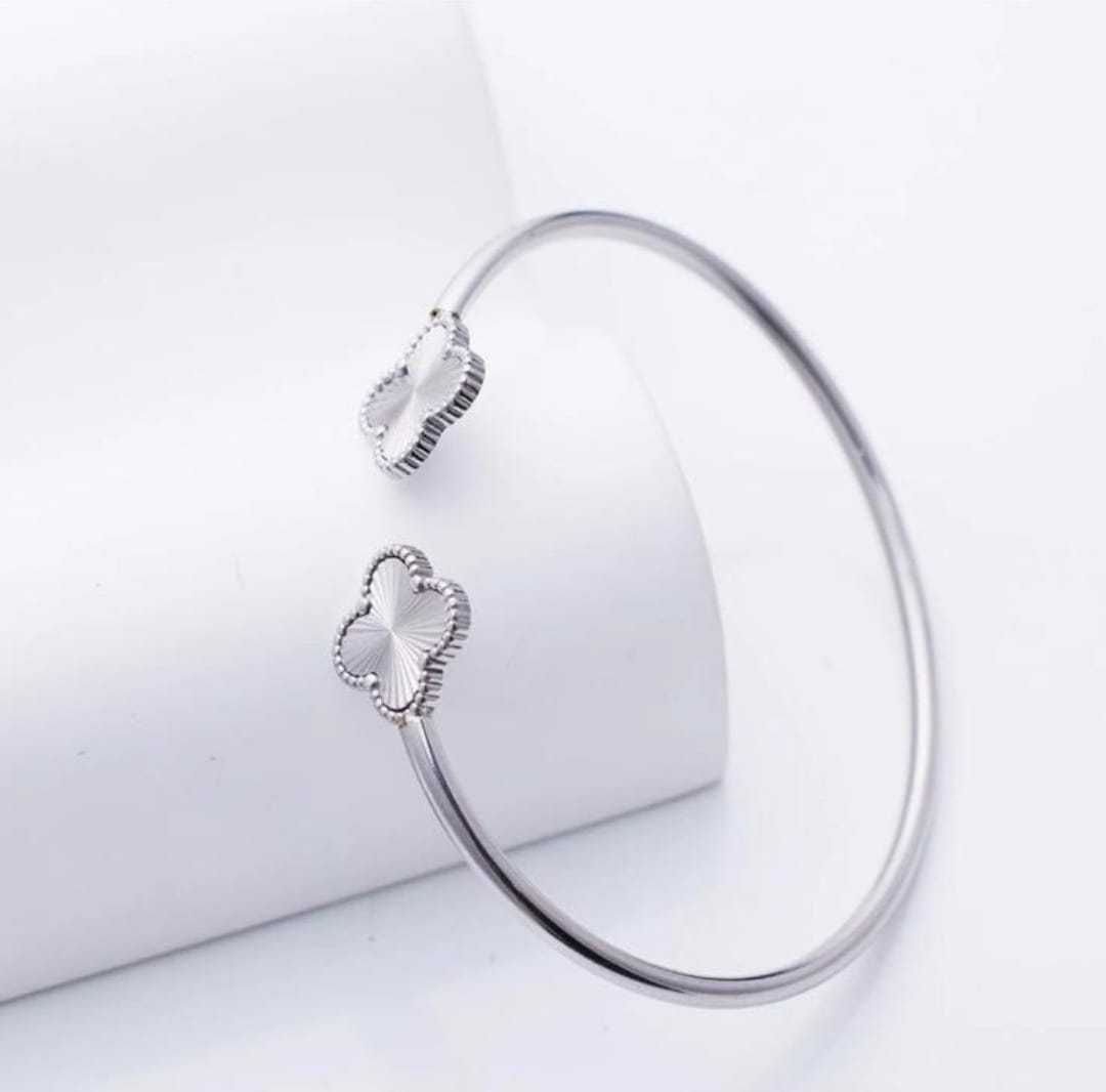 Gold-plated bangle, silver bangle, 18K goldplated, stainless steel bangle, waterproof, Non-Tarnish, gifts for her, gifts, clover bracelet