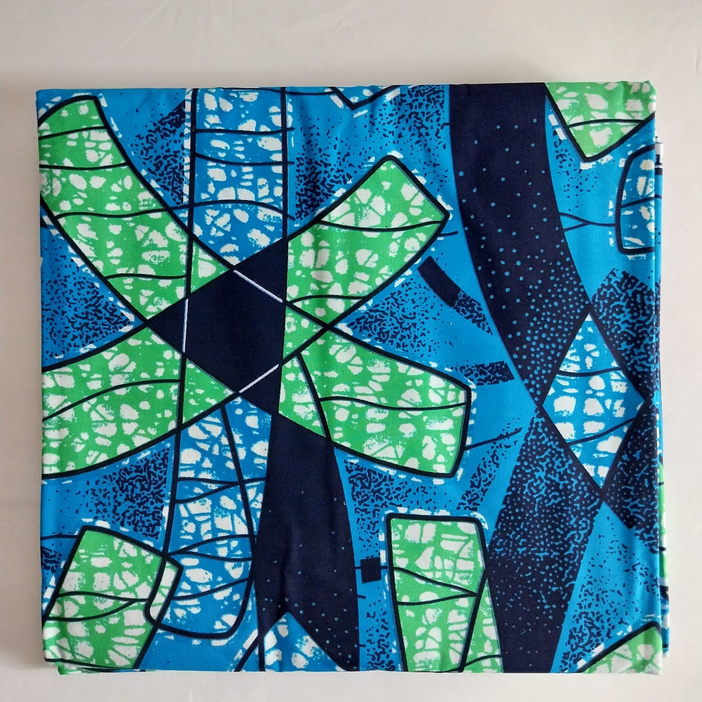 Vlisco Hollandaise super wax, African Ankara Fabric, 100% cotton Fabric , 6 yards Ankara wax, Ankara Fabric, Great Quality Ankara Fabric, Guaranteed printed Wax.