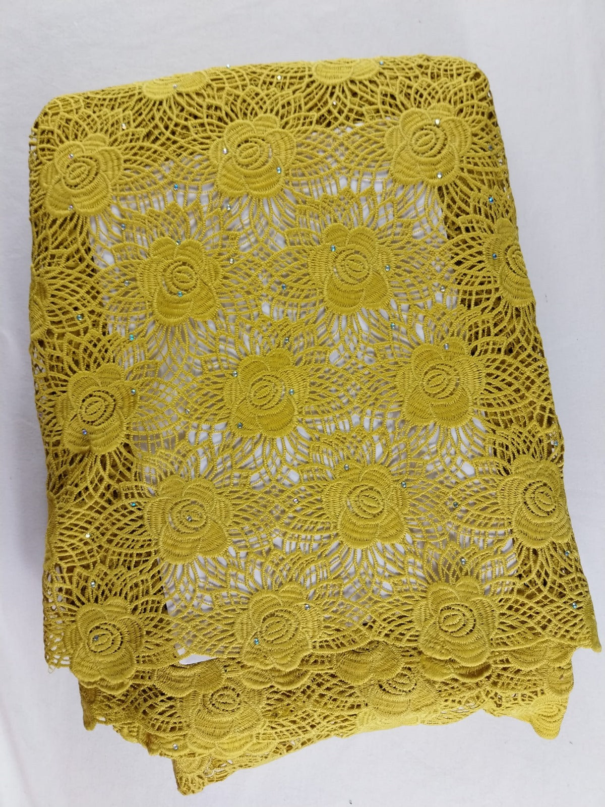 Guipure Lace Fabric, Floral Lace Fabric, Hollowed Flower Embroidery Fabric for Prom Dress, Wedding Gown and Party Dress,