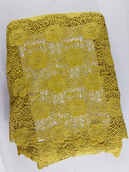 Guipure Lace Fabric, Floral Lace Fabric, Hollowed Flower Embroidery Fabric for Prom Dress, Wedding Gown and Party Dress,