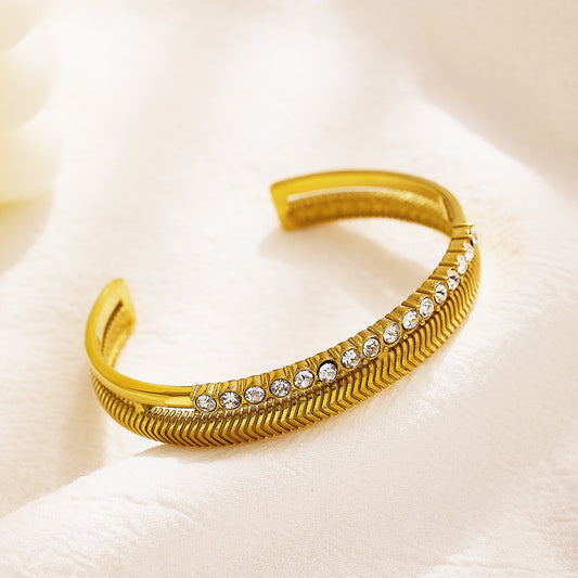 Half cuff bangle with stones
