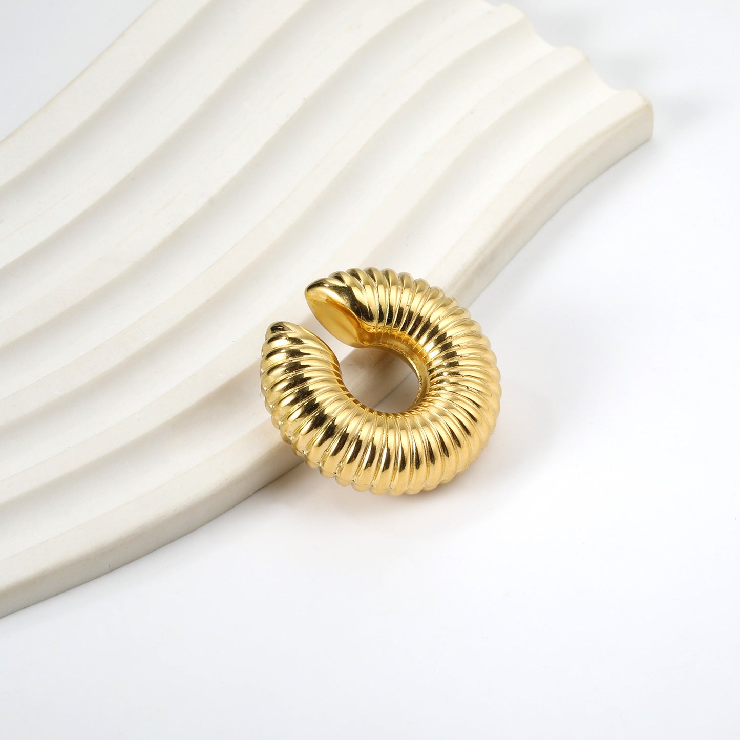 cuffs earrings with Designs with lines