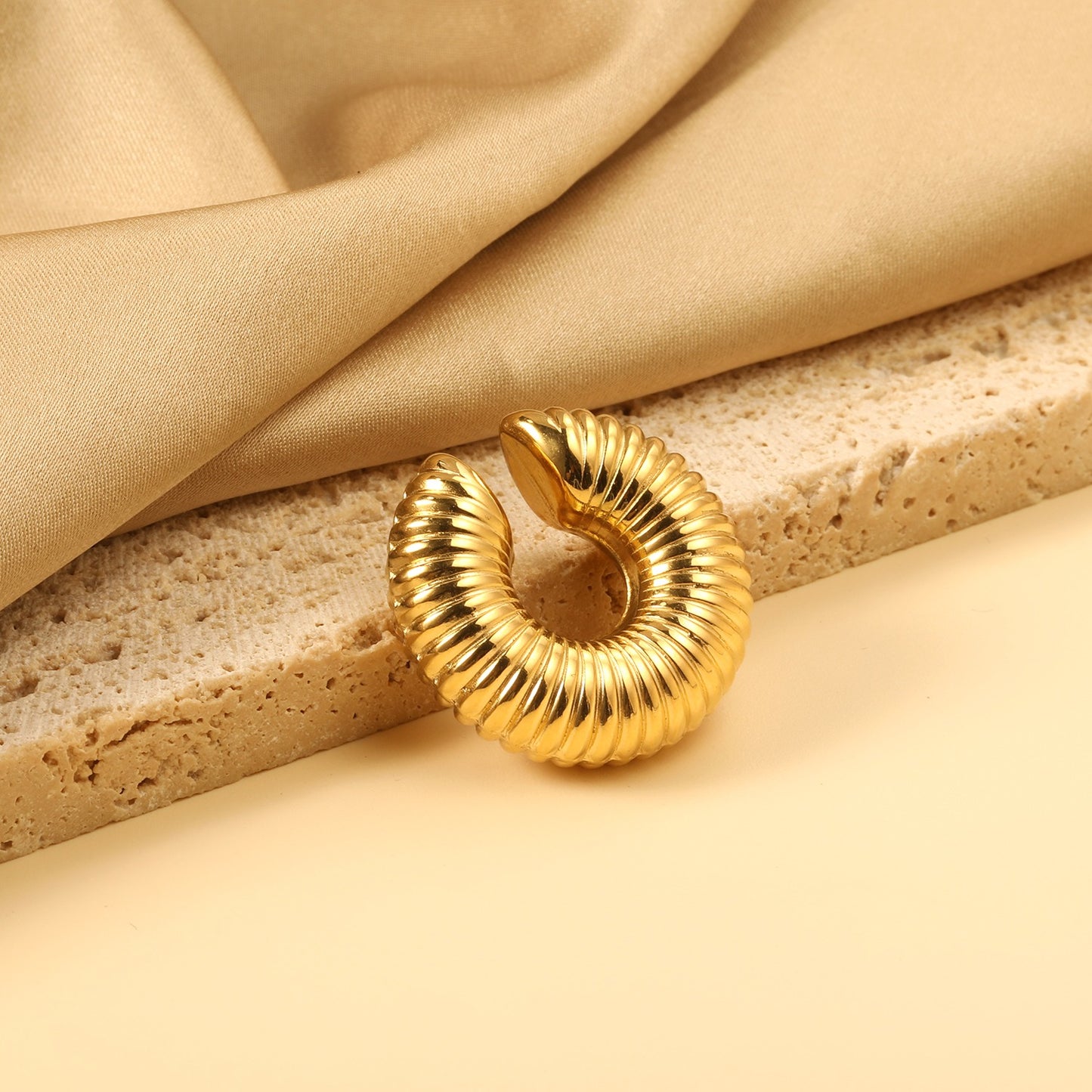 cuffs earrings with Designs with lines