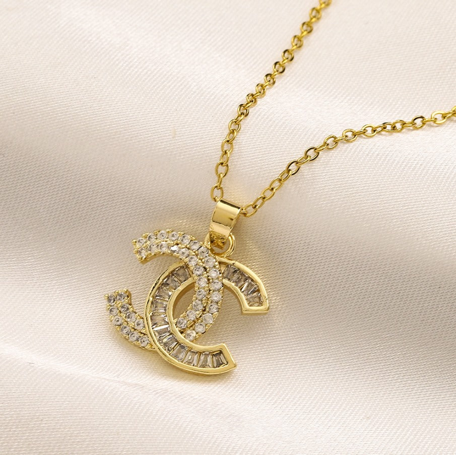 N-Chanel42. Chanel Stainless steel, Waterproof, Necklace, with zirconstones pendant