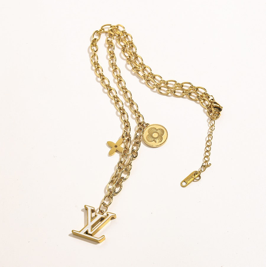 N-LV19. LV Stainless steel, Waterproof, Necklace with pendant.