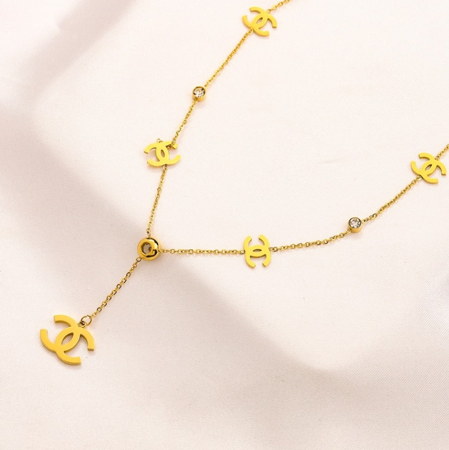 N-Chanel39. Chanel Necklace with stones and chanel embossement.