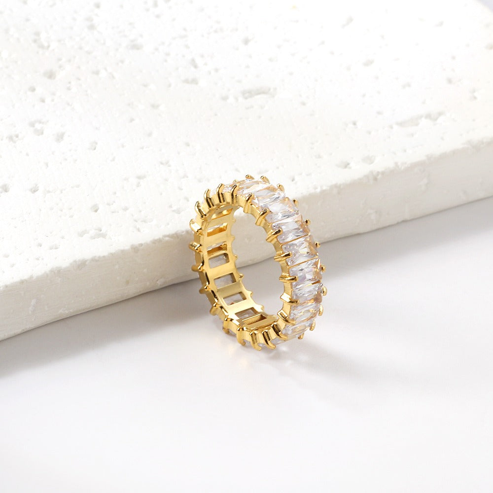 Ring with crystal rhinestones all over