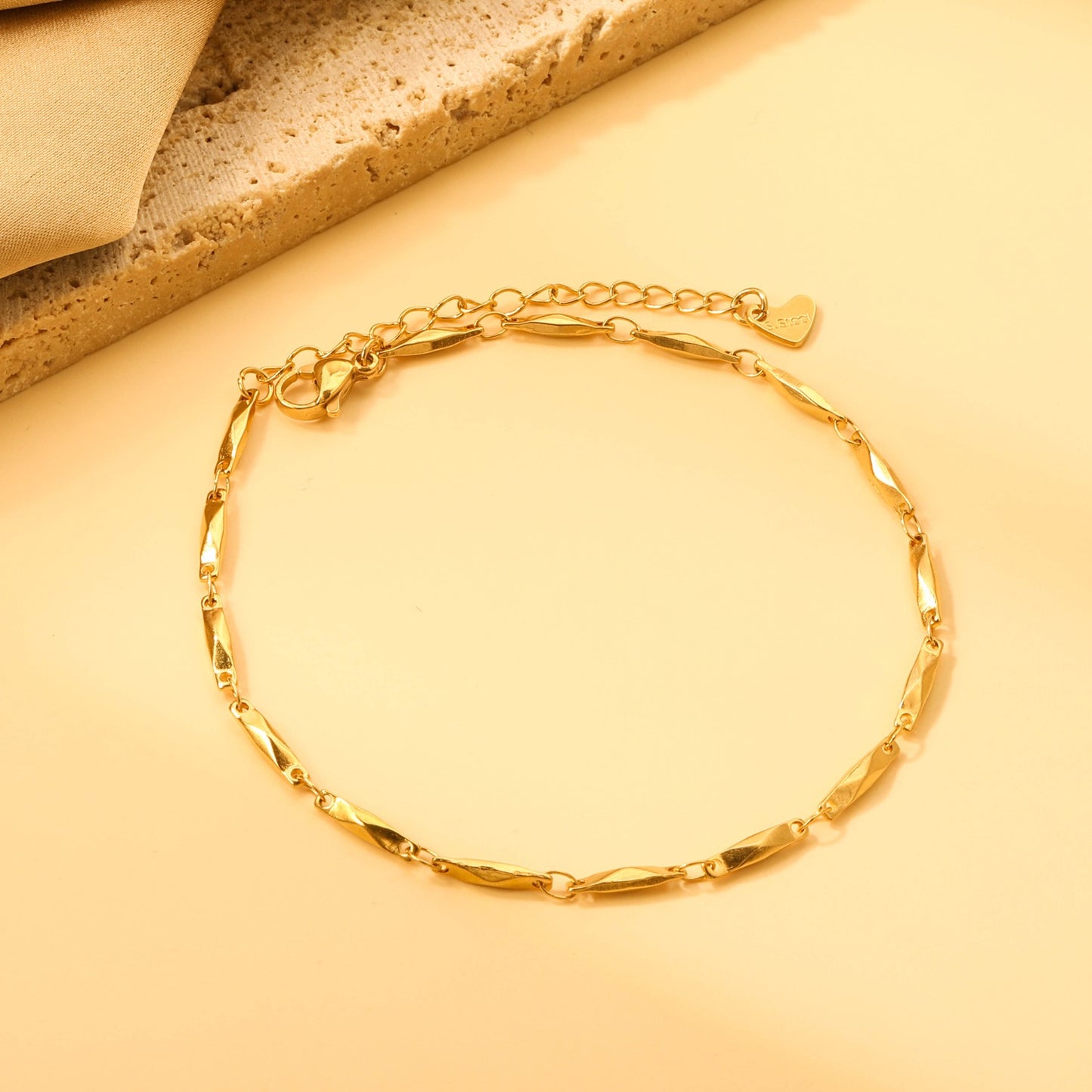 Single chain anklet