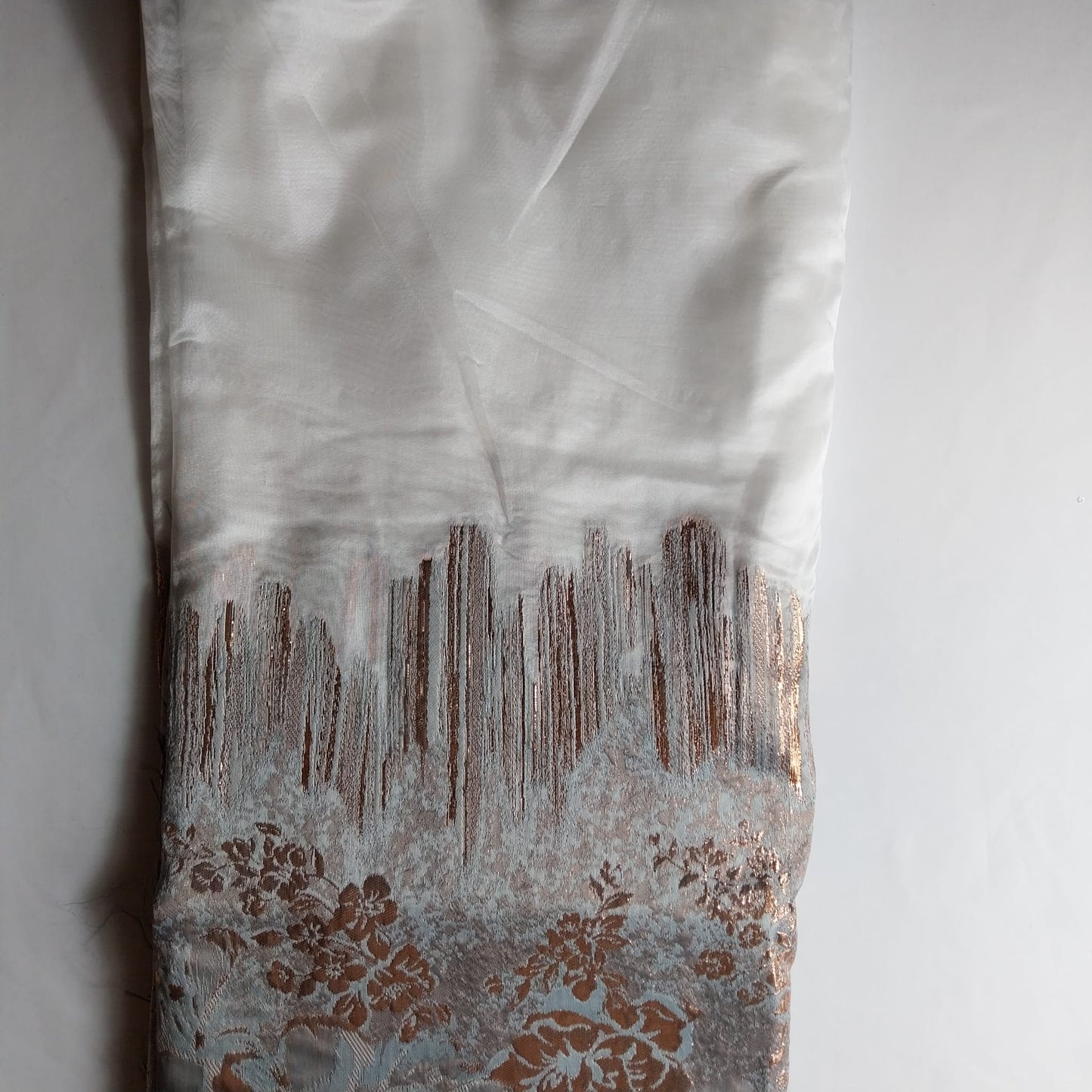 African Brocade Jacquard lace fabric, High quality french gilding lace, for sewing bubu/kaftan, christmas, party dresses, wedding dresses and casual dresses.