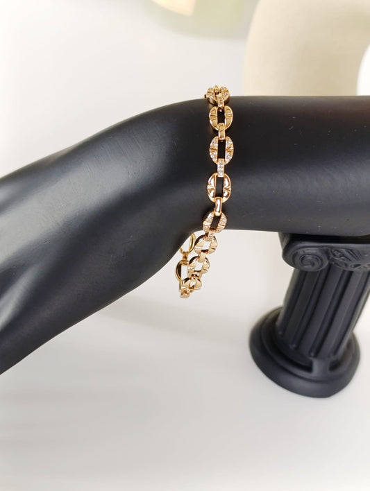 Gold-plated bracelet. Minimalist bracelet. Women jewelry. Gift for her. Gift for women
