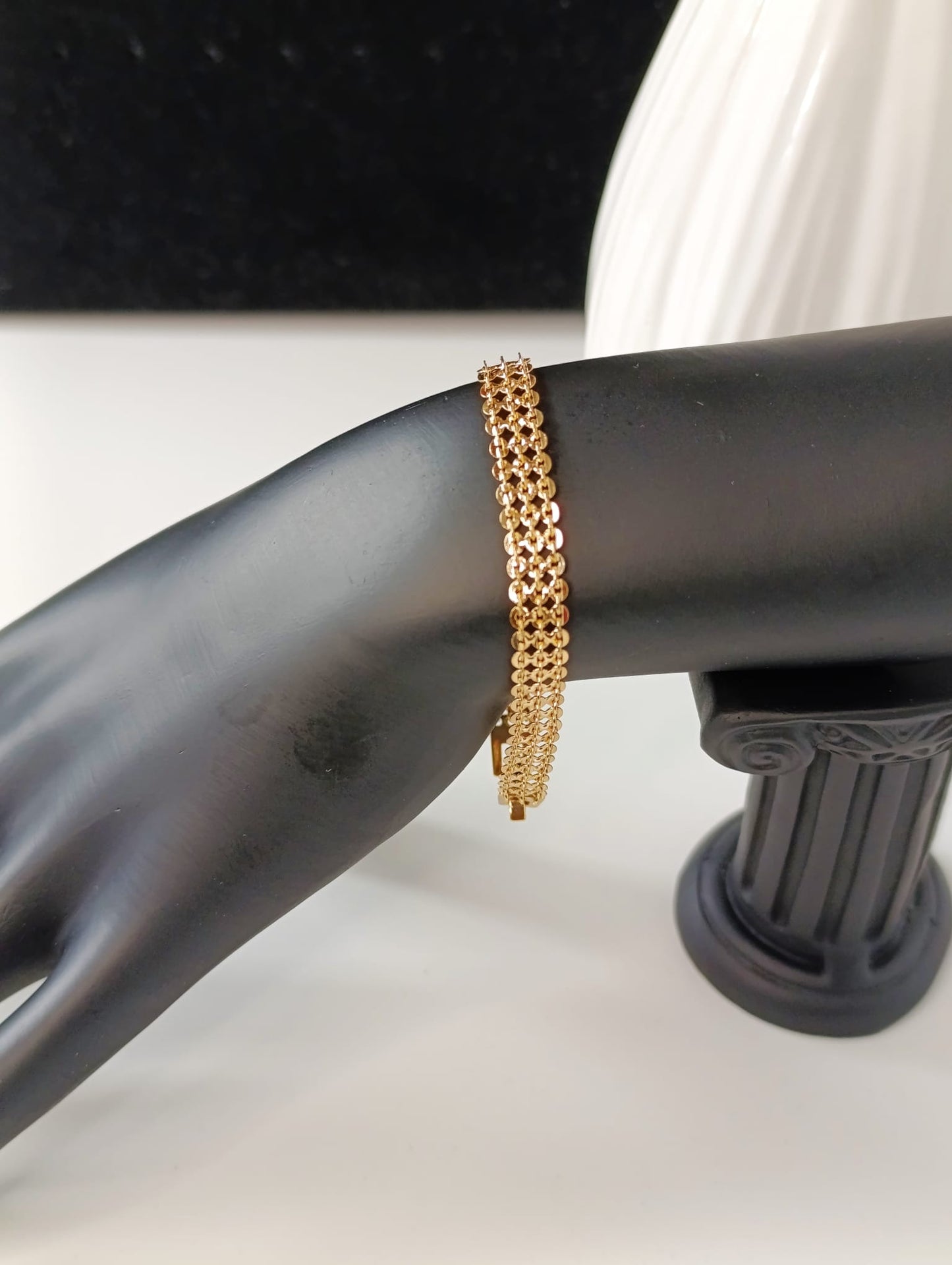 Gold-plated bracelet. Minimalist bracelet. Women jewelry. Gift for her. Gift for women