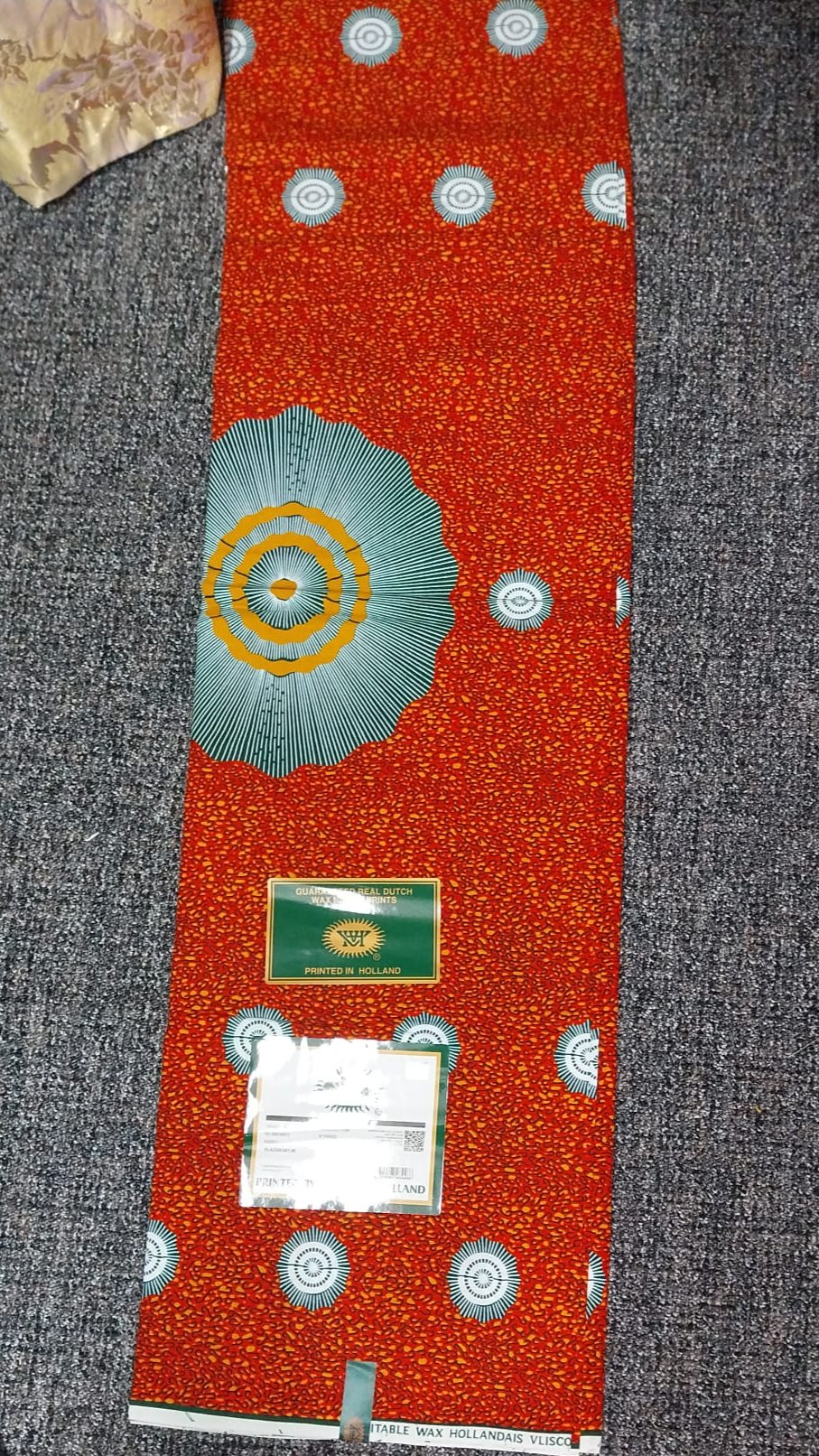 Hollandaise Vlisco. African Ankara Fabric, 100% cotton Fabric , 6 yards Ankara wax, Ankara Fabric, Great Quality Ankara Fabric, Guaranteed printed Wax.