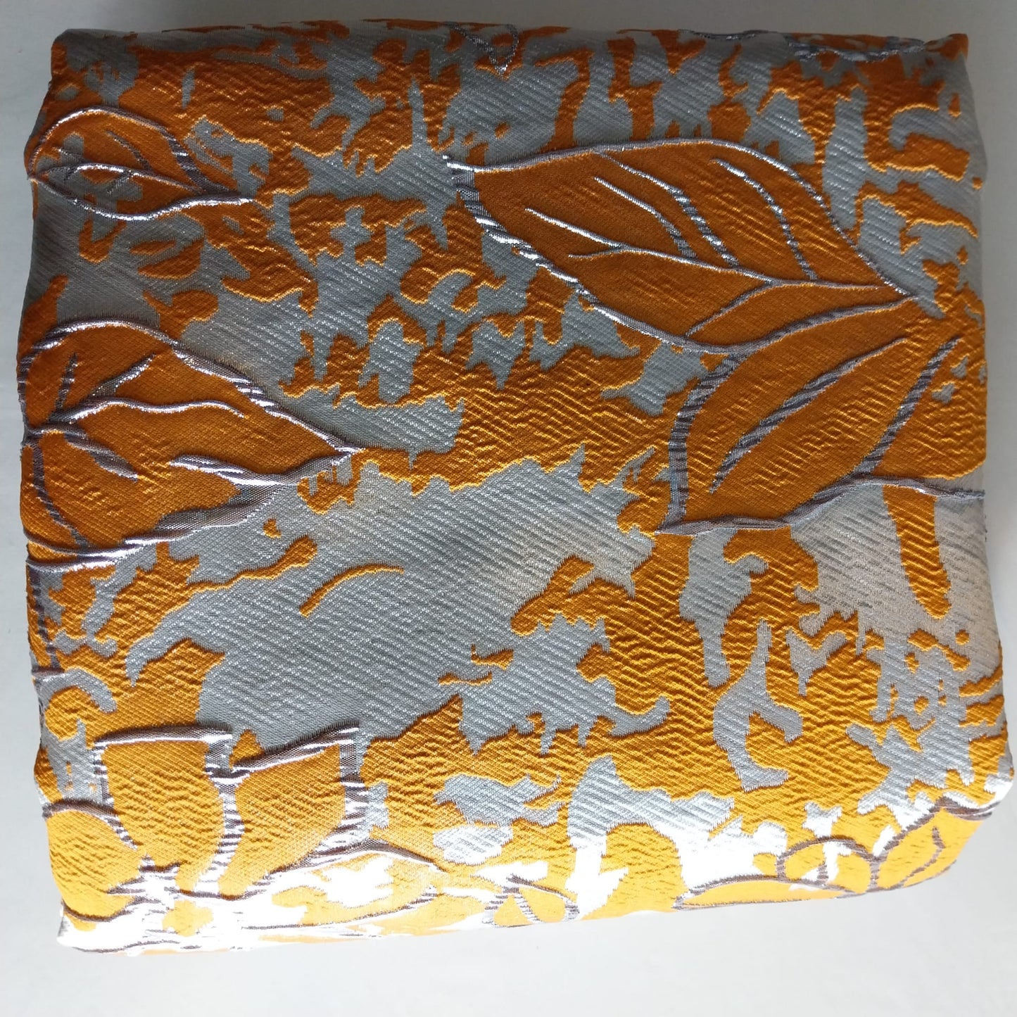 African Brocade Jacquard lace fabric, High quality french gilding lace, for sewing bubu/kaftan, christmas, party dresses, wedding dresses and casual dresses.