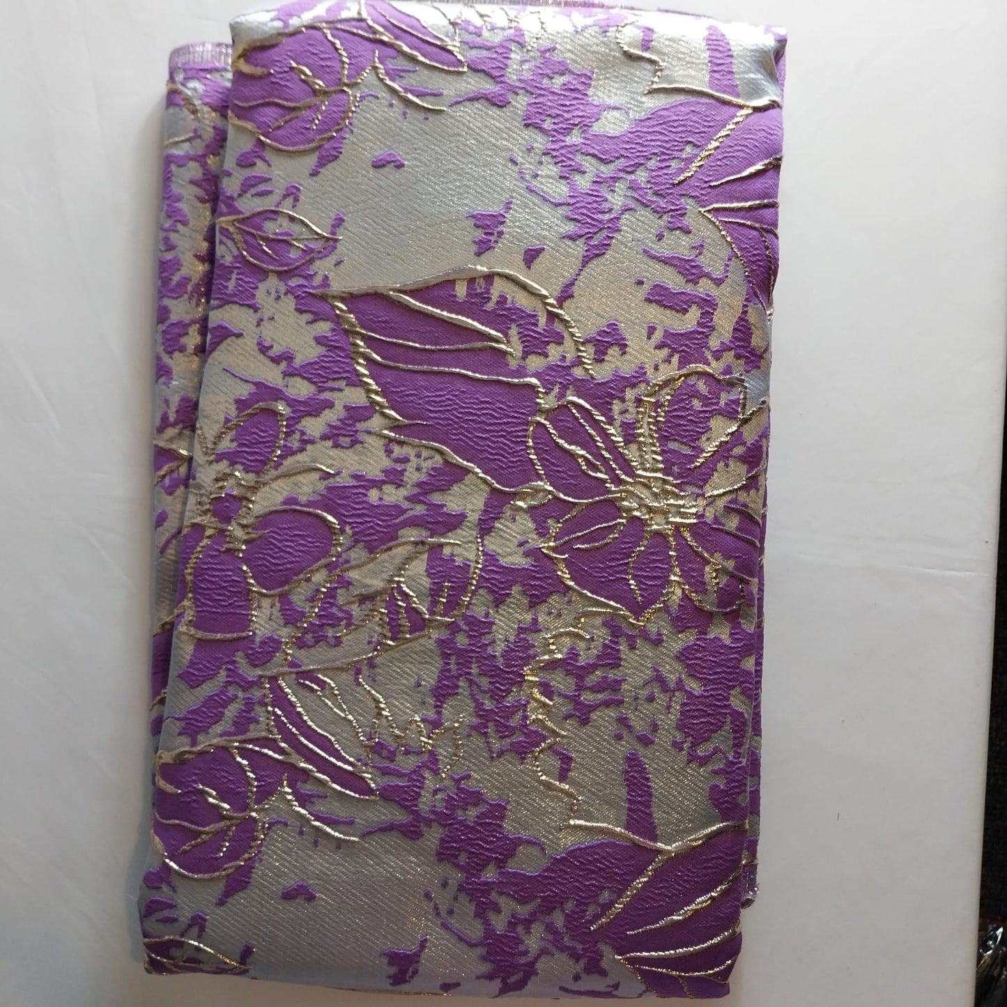 African Brocade Jacquard lace fabric, High quality french gilding lace, for sewing bubu/kaftan, christmas, party dresses, wedding dresses and casual dresses.