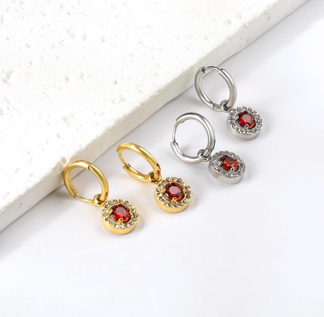 Drop/dangle earrings with rhinestones. Waterproof earrings, hypoallergenic, Non-Tarnish Jewelry, Minimalist.