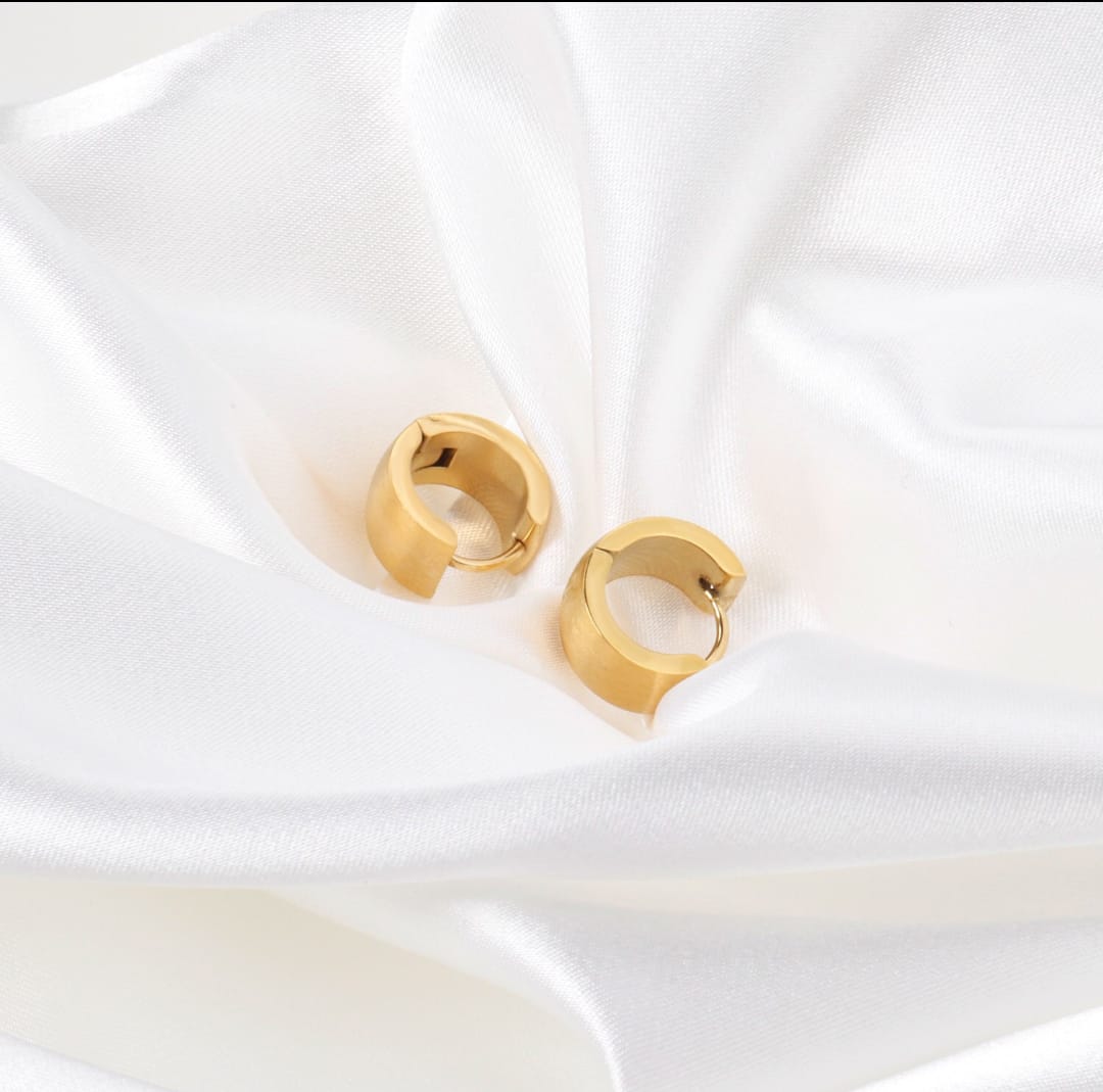 Plain small hoop earrings Waterproof earrings, hypoallergenic, Non-Tarnish Jewelry, Minimalist.