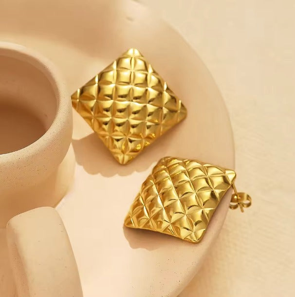 Diamond shaped chunky bold studs earrings