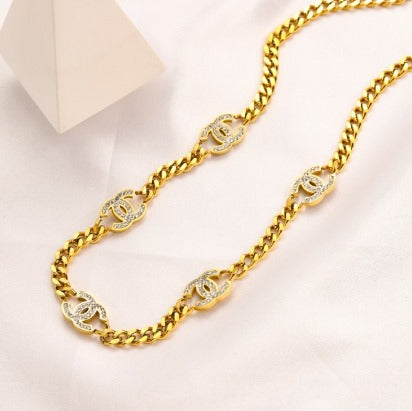 N-Chanel33 Stainless steel, Waterproof, Necklace, no pendant, cc with zircon stones, embossed around the necklace. Thick chain necklace
