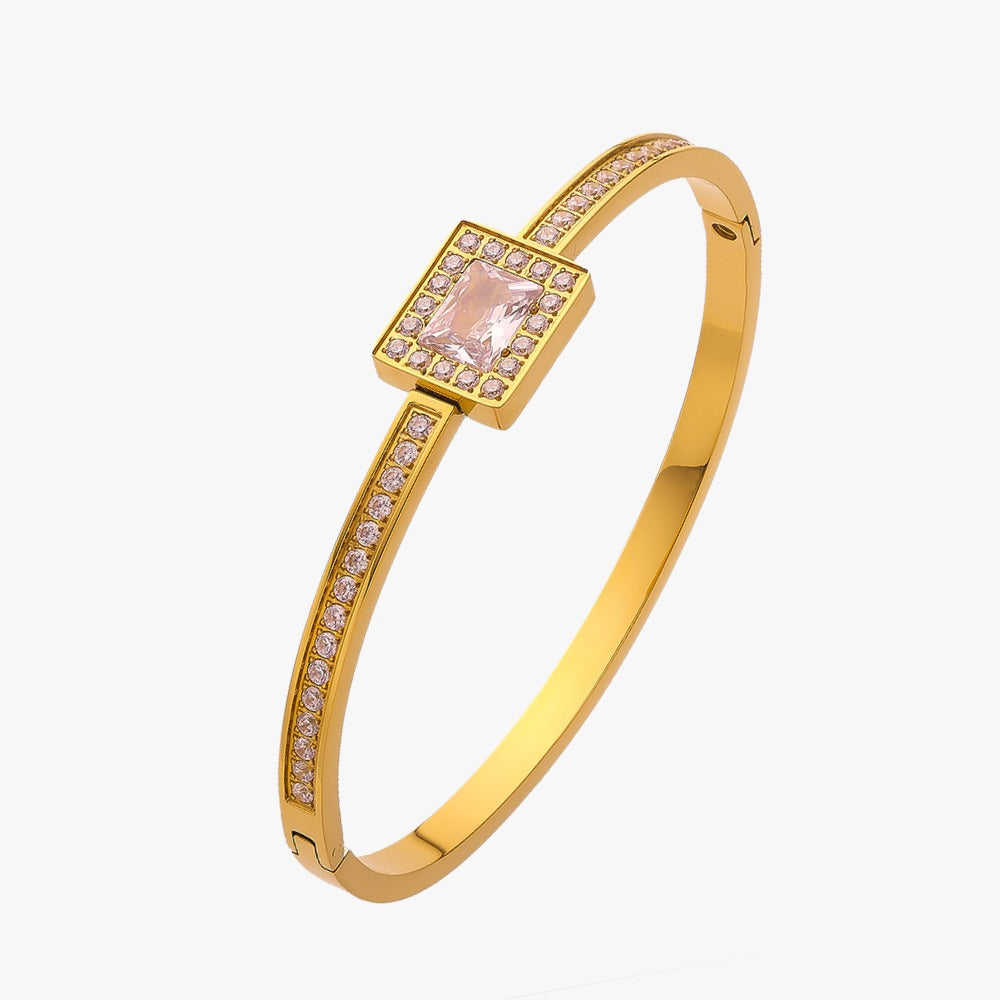 Luxury bangle with crystal and zirconstones