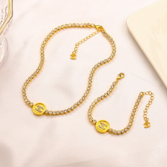 N-Chanel101. Chanel Necklace with Zirconstones. Stainless steel, Waterprooof.