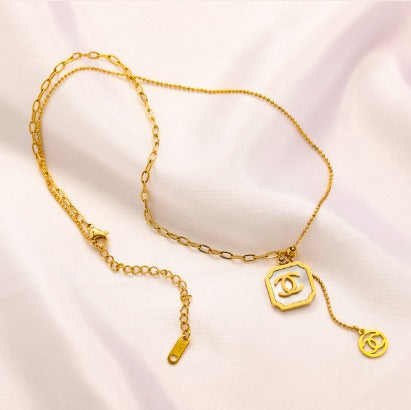 N-Chanel112. Chanel Necklace.Stainless steel, Waterproof.