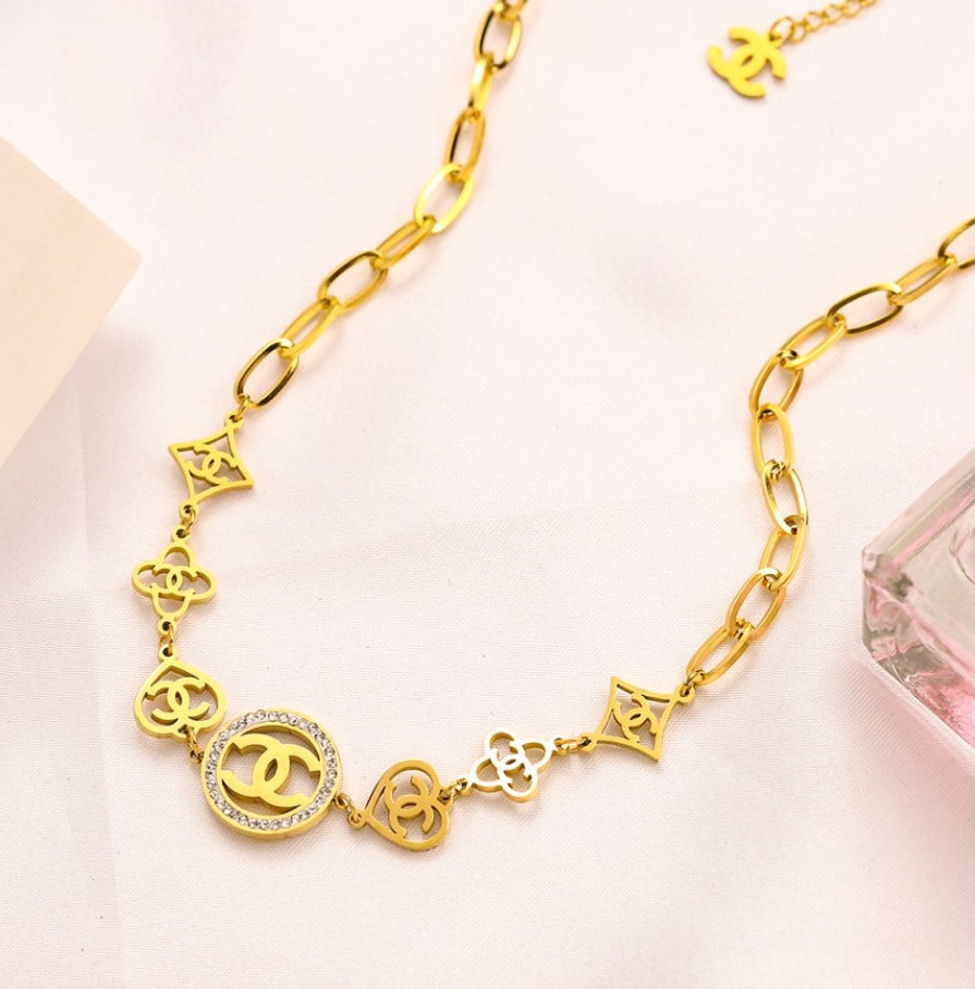 N-Chanel85. Chanel Stainless steel, Waterproof, Necklace.