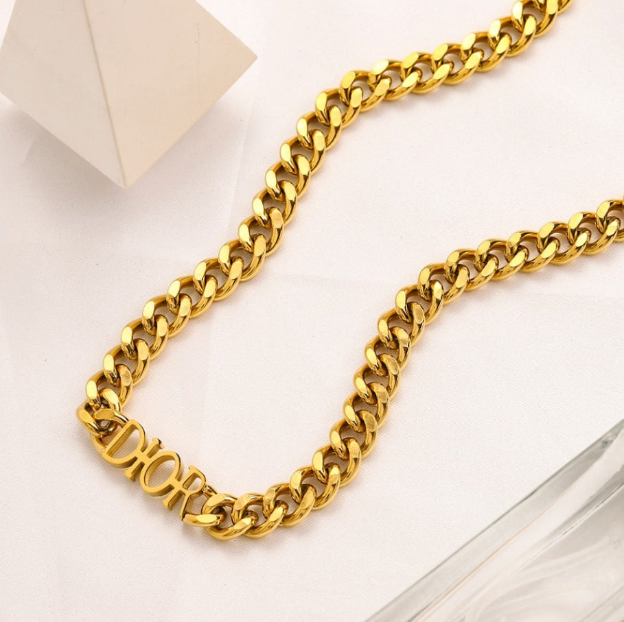 N-Dior10. DiorBig Chain Stainless steel, Waterproof, Necklace. Dior pendant .