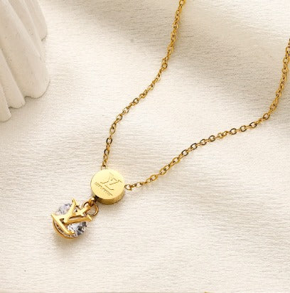 N-LV17. LV Stainless steel, Waterproof, Necklace with pendant.