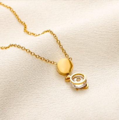 N-LV17. LV Stainless steel, Waterproof, Necklace with pendant.