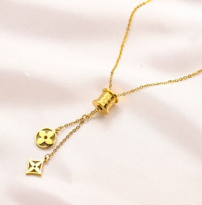 N-LV20. LV Stainless steel, Waterproof, Necklace with pendant.