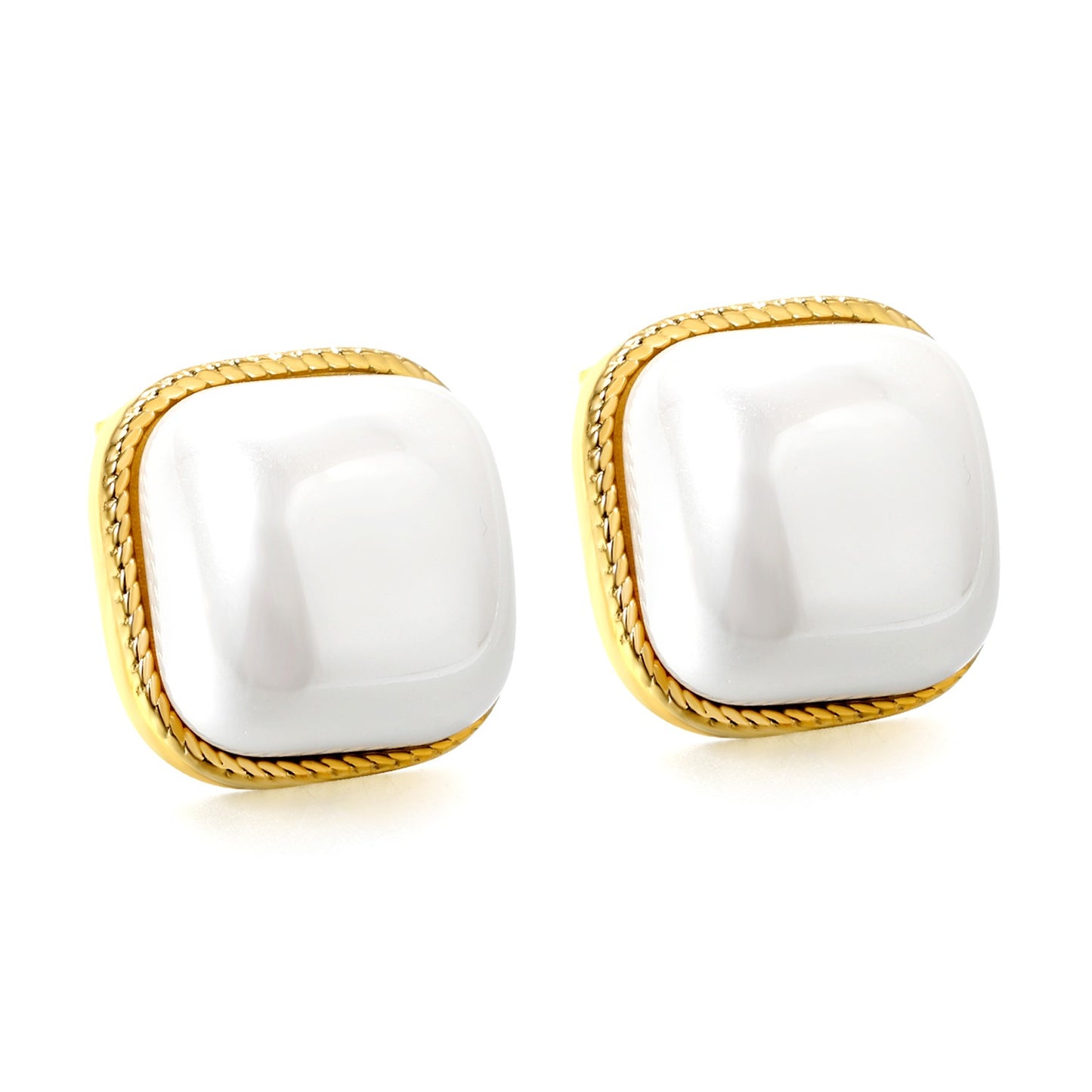 Squared shaped pearl studs