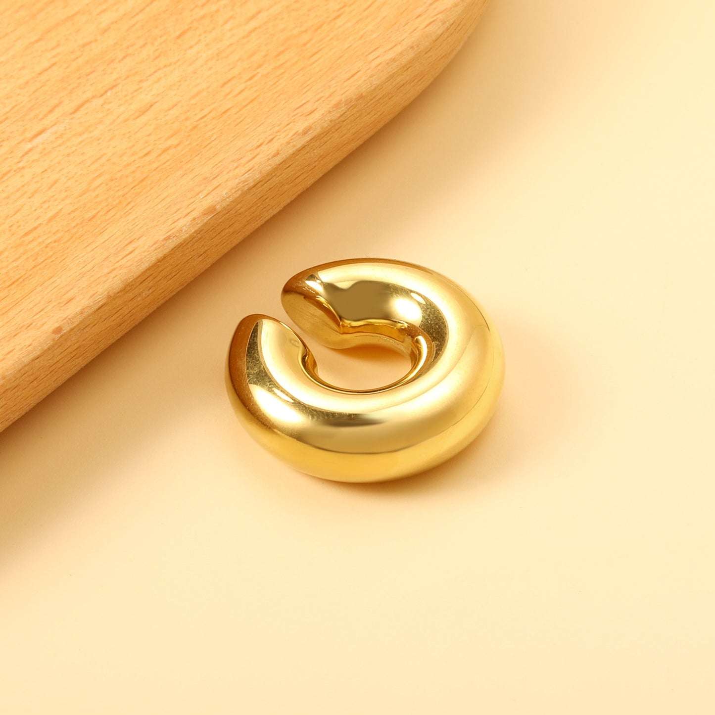 Plain cuff earrings