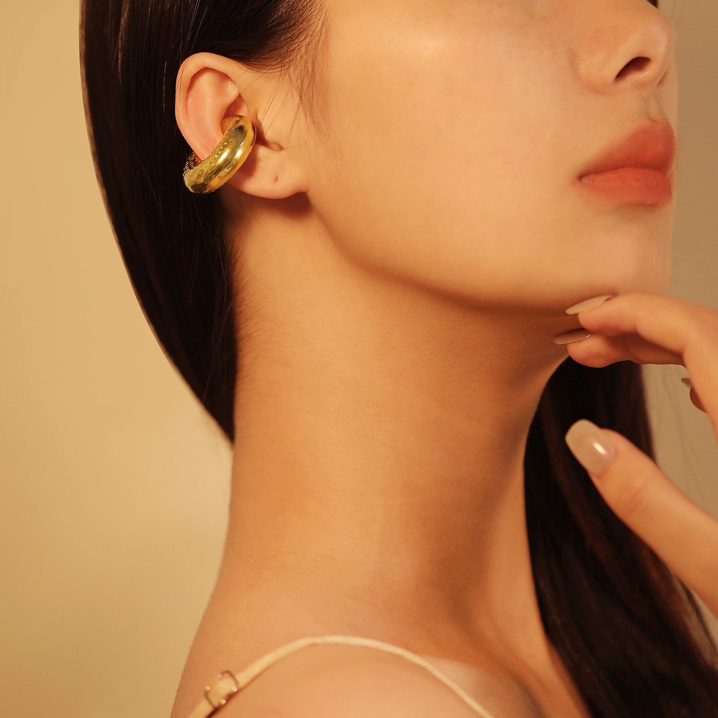 Plain cuff earrings