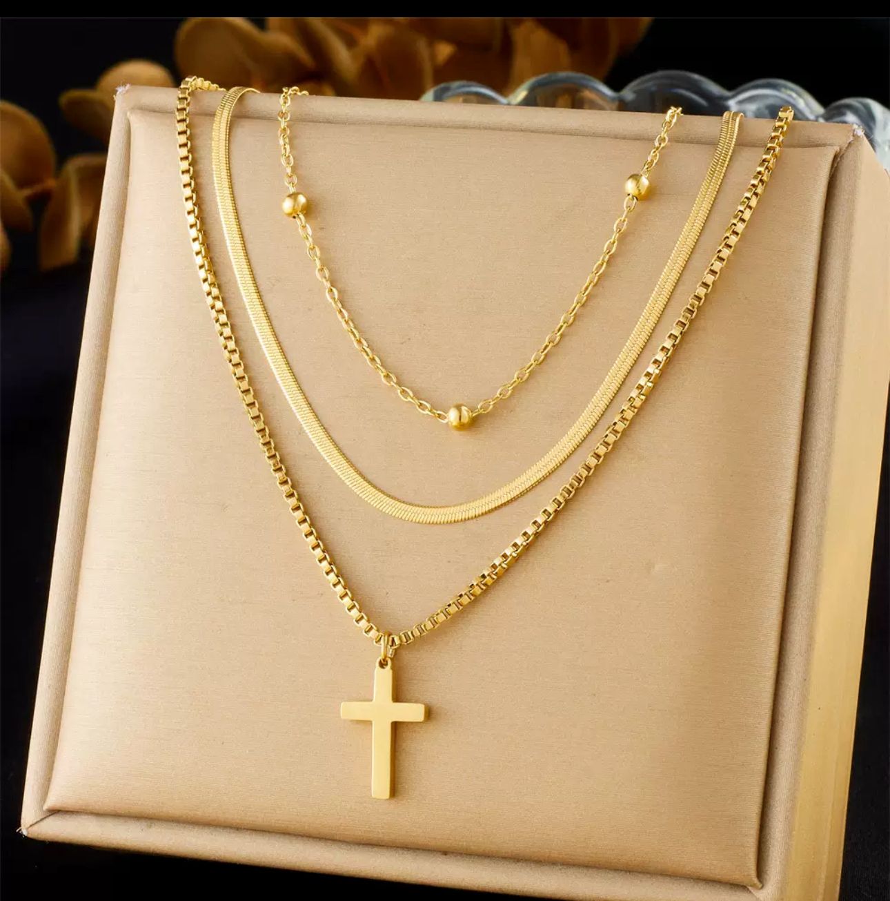 CLAUDIA TRIPLE CHAIN NECKLACE