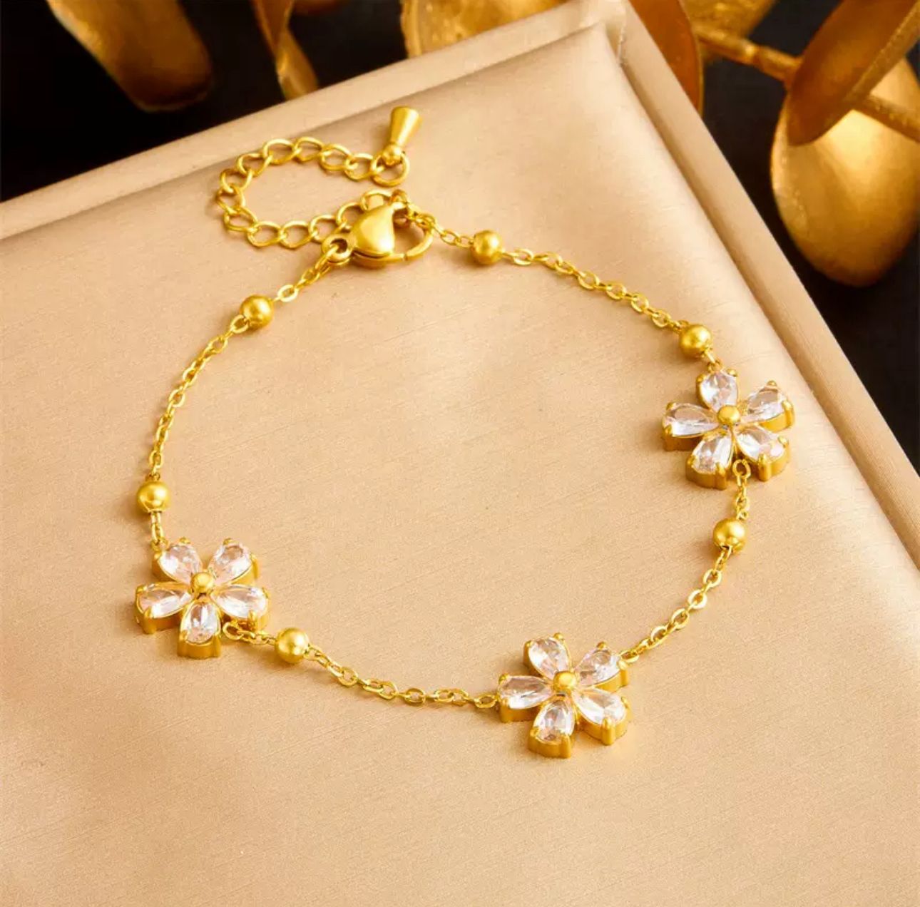 FLORA JEWELRY SET