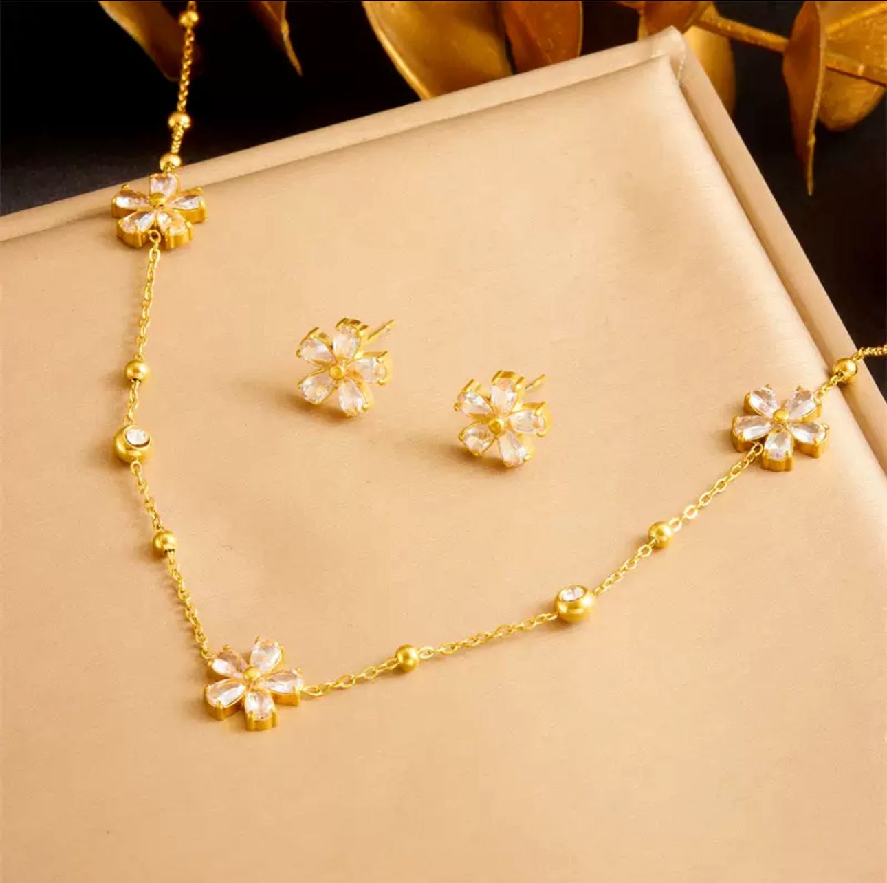 FLORA JEWELRY SET