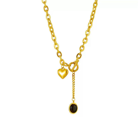 CELIA HEART NECKLACE