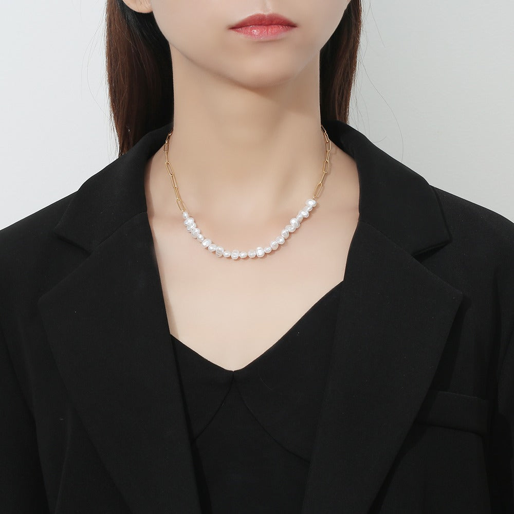 Necklace with chain and pearls, no pendant.