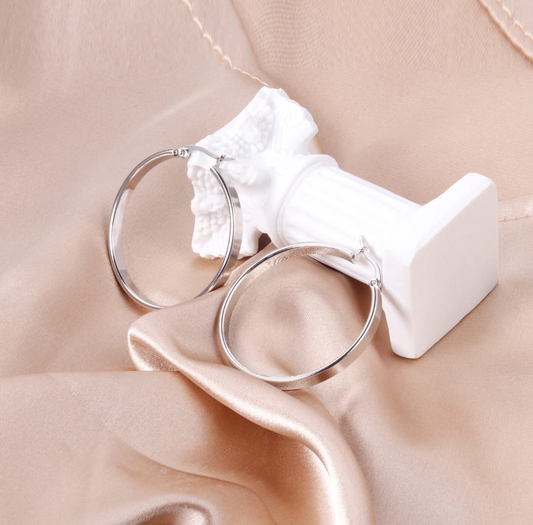 Hoop Earring without any design. Waterproof earrings, hypoallergenic, Non-Tarnish Jewelry, Minimalist.