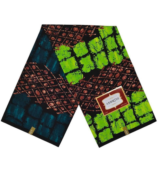 100% cotton Adire . it does not Fade. it is in 5 yards.